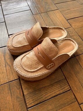 JW Anderson slides size 38